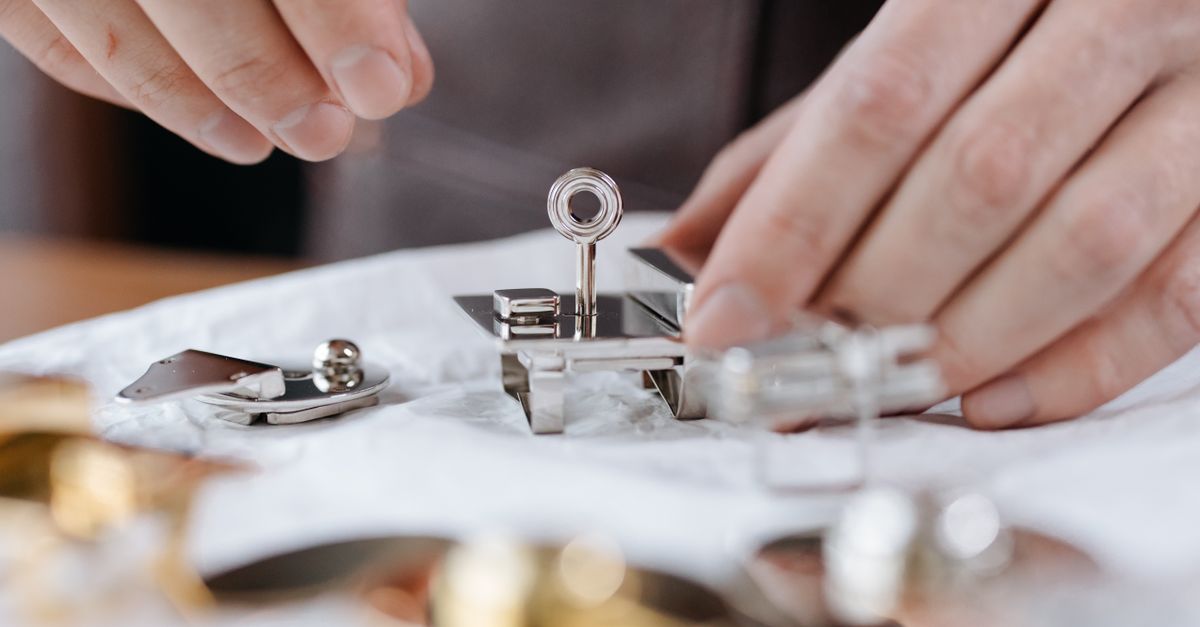 locksmith tools keys — Scarsdale Locksmiths