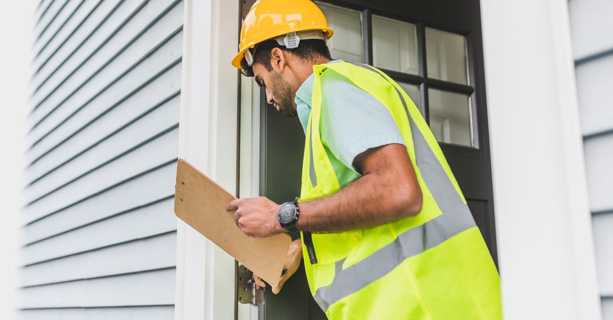 locksmith service technician — Scarsdale Locksmiths