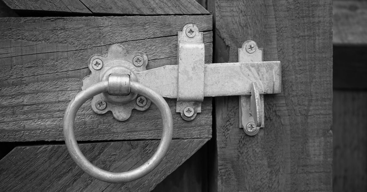 Why a Proper Deadbolt Installation Is Not a DIY Project — Scarsdale Locksmiths
