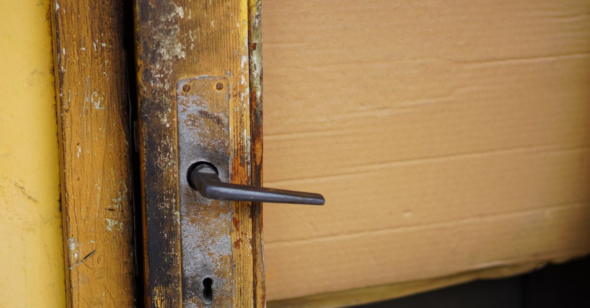 Door Knob Locks, Deadbolts, and Mortise Lock Entry Without Damage — Scarsdale Locksmiths